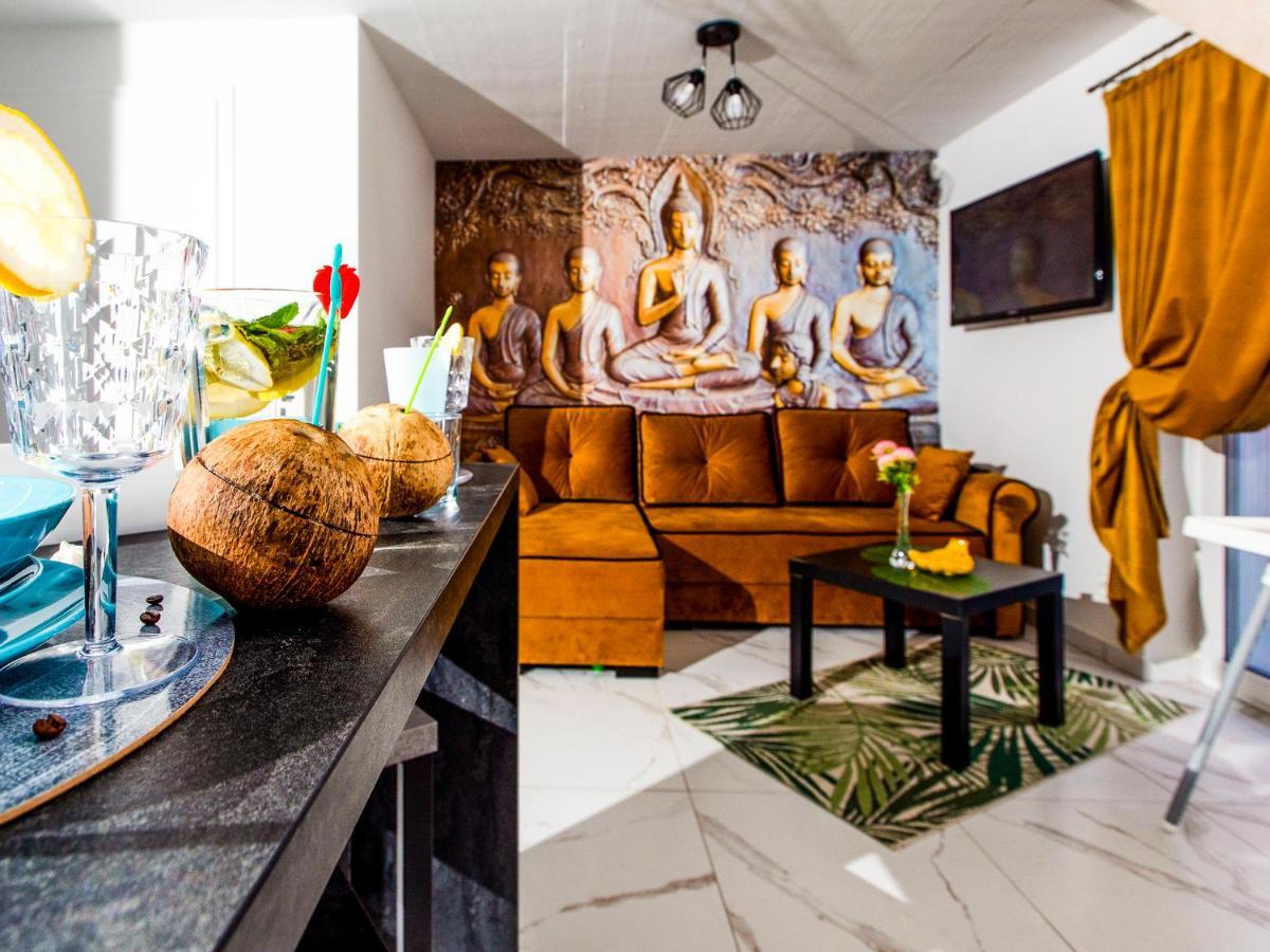 Temple Luxury Resort Rewal Buitenkant foto