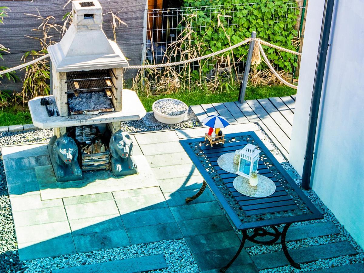 Temple Luxury Resort Rewal Buitenkant foto