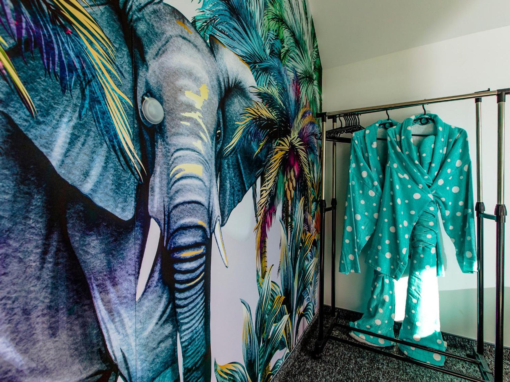 Temple Luxury Resort Rewal Kamer foto